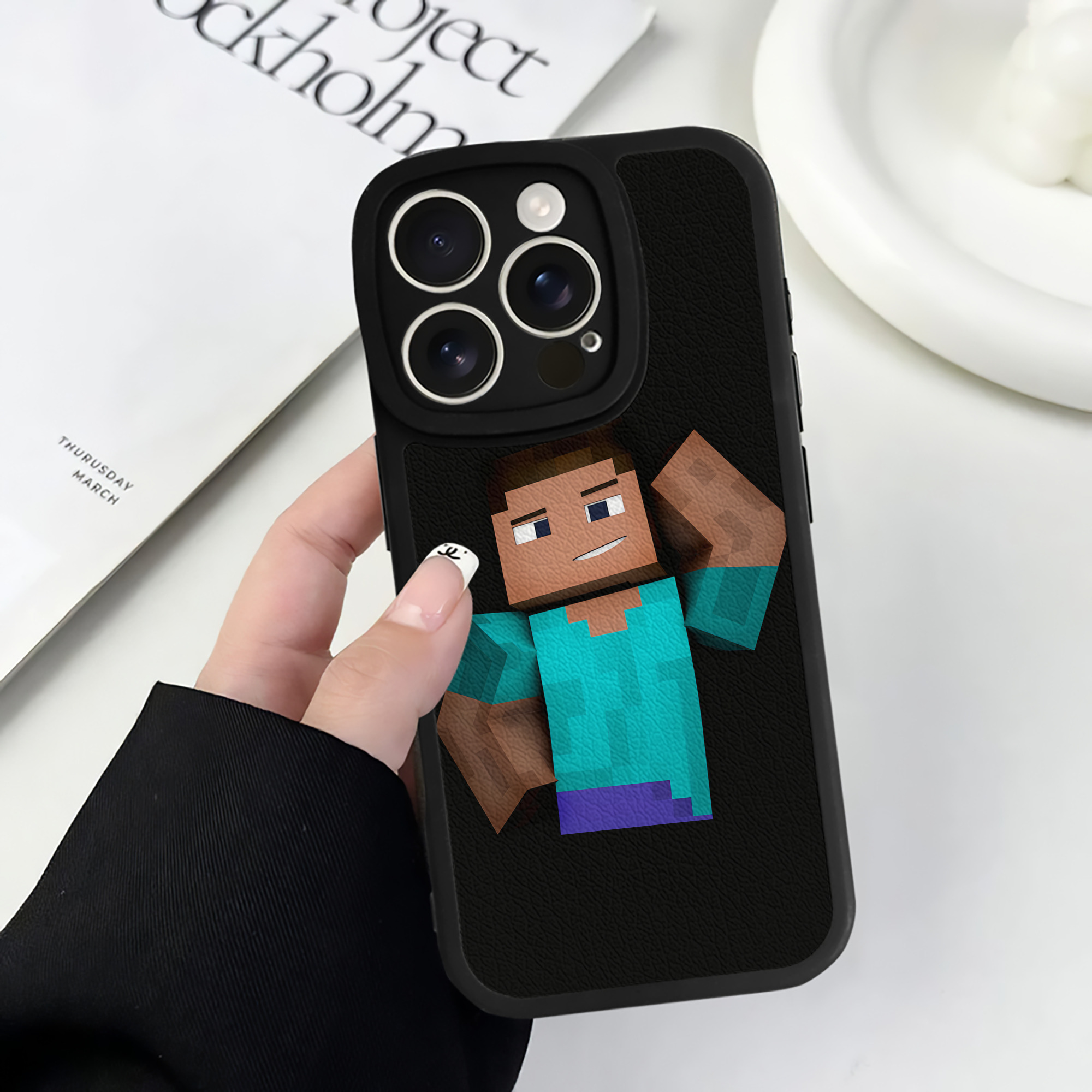 （画像用） マインクラフト ブロックの世界 Minecraft MC Block world 【iPhone 16シリーズ対応】シリコンスマホケース（レザー調） 材質：シリコン